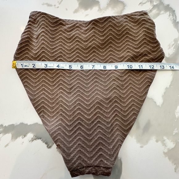 NWT Trina Turk SANDSTONE bathing suit bottom with embellishments. Size 6 - Picture 11 of 11